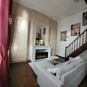 https://luxueux-appartement-vieux-lille.lillehotels.org
