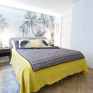 https://la-boutique-du-sentier.fr-paris.fr